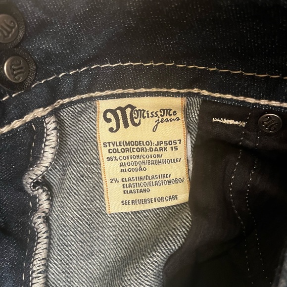 Miss Me Rhinestone Jeans - Picture 10 of 12